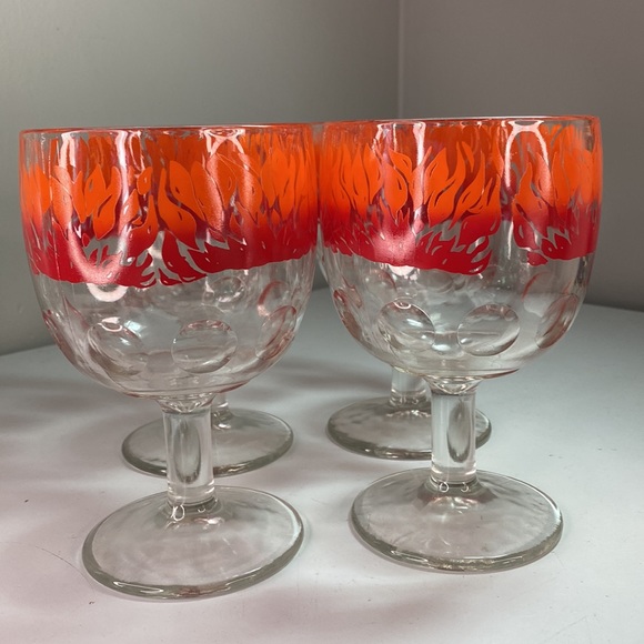 Vintage Set of Four Thumbprint Ring of Fire Chalice Glasses - Picture 4 of 6